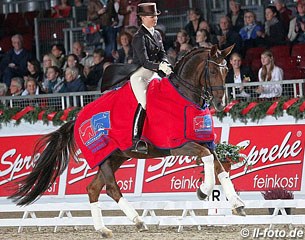 Victoria Max-Theurer and Blind Date won the Grand Prix and Special at the 2012 CDI Oldenburg