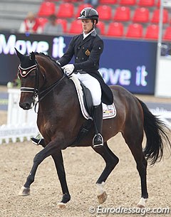 Simon Missiaen and Vradin at the 2013 European Championships in Herning :: Photo © Astrid Appels