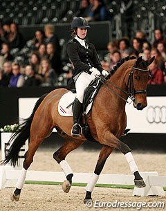Rivka Klinkers on her home bred Whoopydoo (by Lord Sinclair out of her sister Kyra Klinkers' Grand Prix mare Tara (by Jazz))