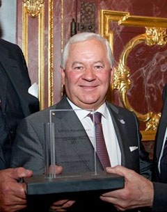 Ullrich Kasselmann, laureate of the 2013 Courage Award, for his commitment to Riding Against Hunger