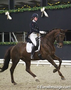Kyra Klinkers and Tara at the 2013 CDI-U25 Roosendaal Indoor :: Photo © Astrid Appels