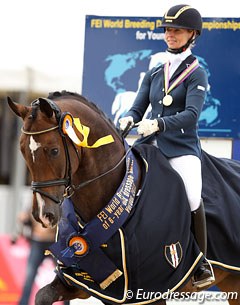 Eva Moller and Sa Coeur win the 6-year old Finals at the 2013 World Young Horse Championships :: Photo © Astrid Appels