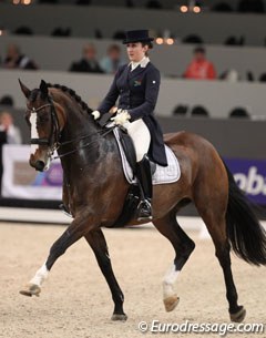 Nicole Smith and Victoria at the 2014 CDI-W 's Hertogenbosch :: Photo © Astrid Appels