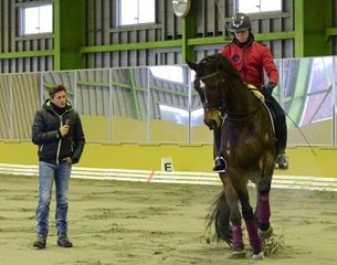 Christoph Koschel teaching the Japanese small tour riders in preparation of the 2014 Asian Games