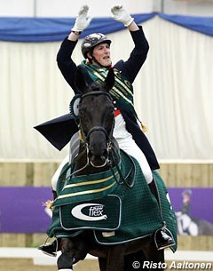 Michael Eilberg cheers during his victory lap on Half Moon Dynasty after winning the inter I Kur at the 2014 British Indoor Championships :: Photo © Risto Aaltonen