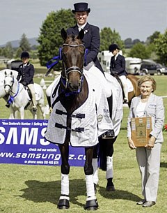 Catherine West wins the 2014 New Zealand Young Riders' Championships :: Photo © Libby Law