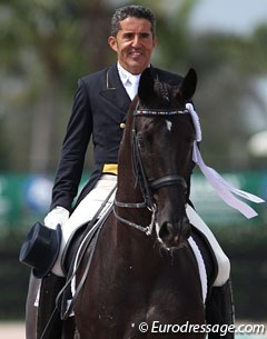 Dr. Cesar Parra and Van The Man at the 2014 Palm Beach Dressage Derby in Wellington, FL :: Photo © Astrid Appels