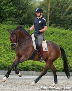 Dutch born Rob van Puijenbroek and Seymour represented Belgium at the 2014 World Young Horse Championships in Verden last week. 