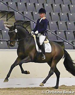 Therese Nilshagen on the 2012 Oldenburg Licensing Champion Follow Me (by Furstenball x Donnerschwee) :: Photo © Christina Beuke