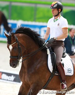Borja Carrascosa Martinez schooling Hicksteadt at the 2014 World Equestrian Games :: Photo © Astrid Appels