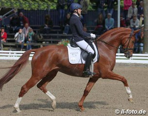 Esther Maruhn and Bellena at the 2015 Bundeschampionate in Warendorf :: Photo © LL-foto