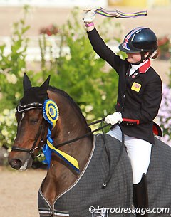Phoebe Peters and SL Lucci win individual test gold at the 2015 European Pony Championships