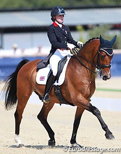 Robyn Smith and Foold Uz at the 2015 European Junior/Young Riders Championships :: Photo © Astrid Appels