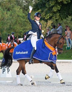 Daphne van Peperstraten and Don Camillo du Bois win the 2015 Dutch Outdoor Pony Championships in Ermelo, The Netherlands :: Photo © Digishots