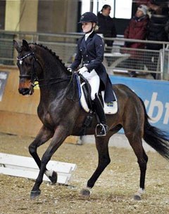 Isabella Tovek and Connery at the 2015 CDI Stadl Paura :: Photo © Rainer Dill