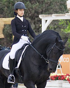 Anna Guseynova and her 7-year old Friesian Abe Fan It Hiem at the 2015 CDI Valencia :: Photo © Rui Pedro Godinho
