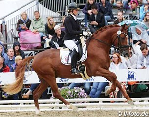 Carolin Brandt on Feuertanz