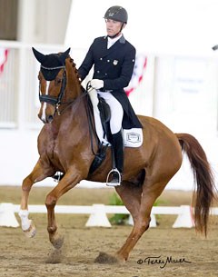 Guenter Seidel and Zero Gravity at the 2016 CDI Del Mar :: Photo © Terri Miller