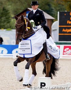 Dorothee Schneider and Sammy Davis Jr win the Louisdor cup qualifier at the 2016 CDI Donaueschingen :: Photo © Stefan Lafrentz