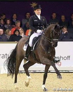 Juliette Piotrowski on Sir Diamond at the 2016 CDI Frankfurt :: Photo © LL-foto