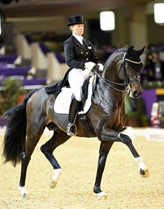 Kira Wulferding and For Romance I OLD at the 2016 Nurnberger Burgpokal Finals in Frankfurt :: Photo © Tanja Becker