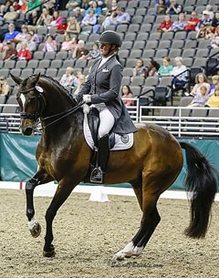Karen Pavicic and Don Daiquiri win the Grand Prix Kur at the 2016 CDI Omaha :: Photo © Sue Stickle