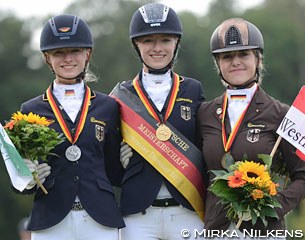 The pony podium with Helen and Linda Erbe and Luna Laabs at the 2016 German Youth Riders Championships in Riesenbeck :: Photo © Mirka Nilkens