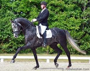 Michael Sogaard and Fredensdal Fountain at the 2016 CDN Ringsted :: Photo © Ridehesten