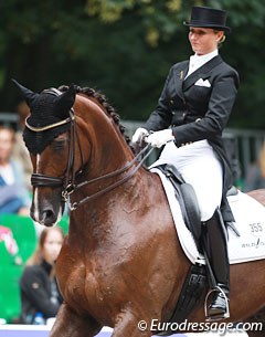 Kristy Oatley and Du Soleil at the 2016 CDIO Rotterdam :: Photo © Astrid Appels