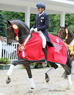 Cesar Parra and Fashion Designer are the reserve champions in the 2016 U.S. Developing PSG Horse Championships :: Photo © Sue Stickle