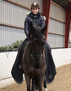 Victoria Vallentin and Fabienne at home in Malling, Denmark