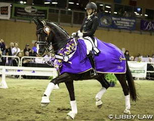 Wendi Williamson and Dejavu MH win the Pacific League finals at the 2017 CDI-W Feilding :: Photo © Libby Law