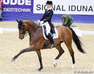 Isabel Freese and Sam's Ass won the national Grand Prix class