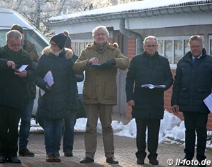 The Oldenburg stallion licensing committee had to brave the cold to assess the youngsters for acceptance to the 2017 Oldenburg Saddle Licensing :: Photo © LL-foto