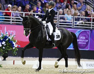 Wendi Williamson and Dejavu MH in the Grand Prix at the 2017 World Cup Finals :: Photo © Astrid Appels