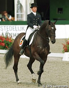 Anne Van Neste-d'Ieteren on Iguazu at the 1999 European Dressage Championships :: Photo © Dirk Caremans