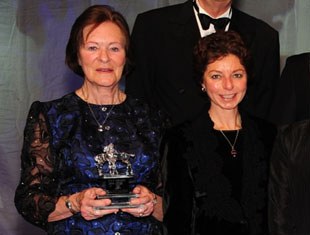 Lady Inchcape Honoured at the 2008 PSI Gala Ball