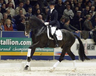 Hans Peter Minderhoud and Rhodium being presented at the 2003 KWPN Stallion Licensing :: Photo © Dirk Caremans