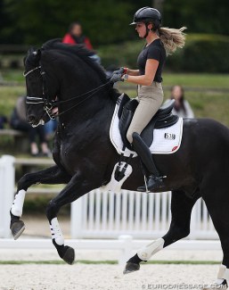 Emmelie Scholtens schooling Desperado at the 2019 CDIO Compiègne :: Photo © Astrid Appels