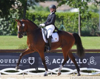 Kayleigh Buelens and Fifty Ways to Victory at the 2019 European Young Riders Championships in San Giovanni in Marignano, Italy :: Photo © Astrid Appels