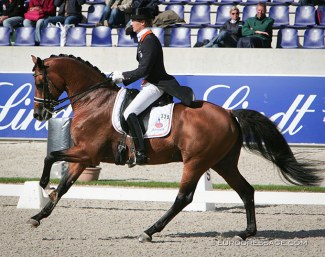 Edward Gal and Lingh at the 2005 CDIO Aachen :: Photo © Astrid Appels