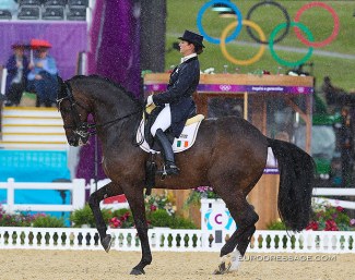 Anna Merveldt and Coryolano in the pouring rain at the 2012 Olympic Games in London :: Photo © Astrid Appels