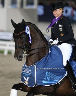 Dorothee Schneider and Showtime win team gold and double silver at the 2019 European Dressage Championships :: Photo © Astrid Appels