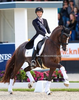 Kirsten Brouwer and Sultan des Paluds at the 2017 World Young Horse Championships :: Photo © Astrid Appels