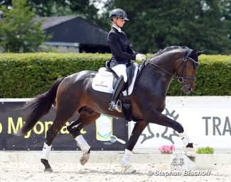 Eva Möller and the 2020 Trakehner Licensing Champion Rheinglanz at the 2021 Trakehner Championships in Munster-Handorf :: Photo © Stephan Bischoff