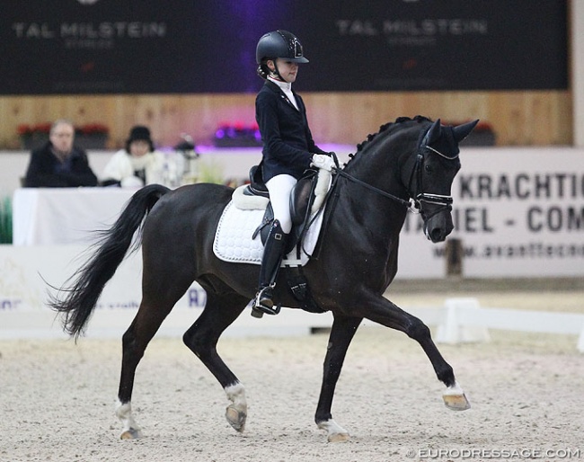 Dutch pony rider Eva van Rooij on King Stayerhof's Jango at the 2018 CDI Lier :: Photo © Astrid Appels