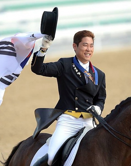 Young Shik Hwang wins the 2014 Asian Games in Incheon