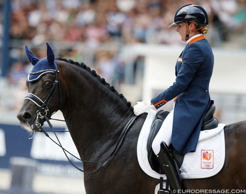 Emmelie Scholtens' Apache looks at the photographers at the 2018 CDIO Aachen :: Photo © Astrid Appels