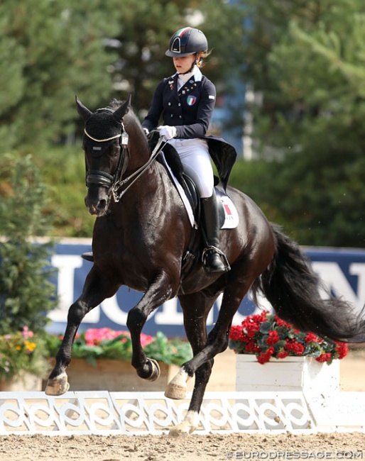 Alice Campanella and Chin Chan K at the 2018 European Junior Riders Championships :: Photo © Astrid Appels