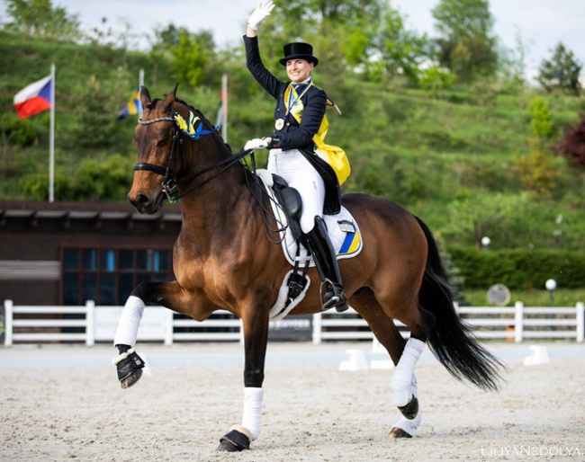 Inna Logutenkova on Fleraro at the 2019 CDI Kiev :: Photo © Lilya Nedolya